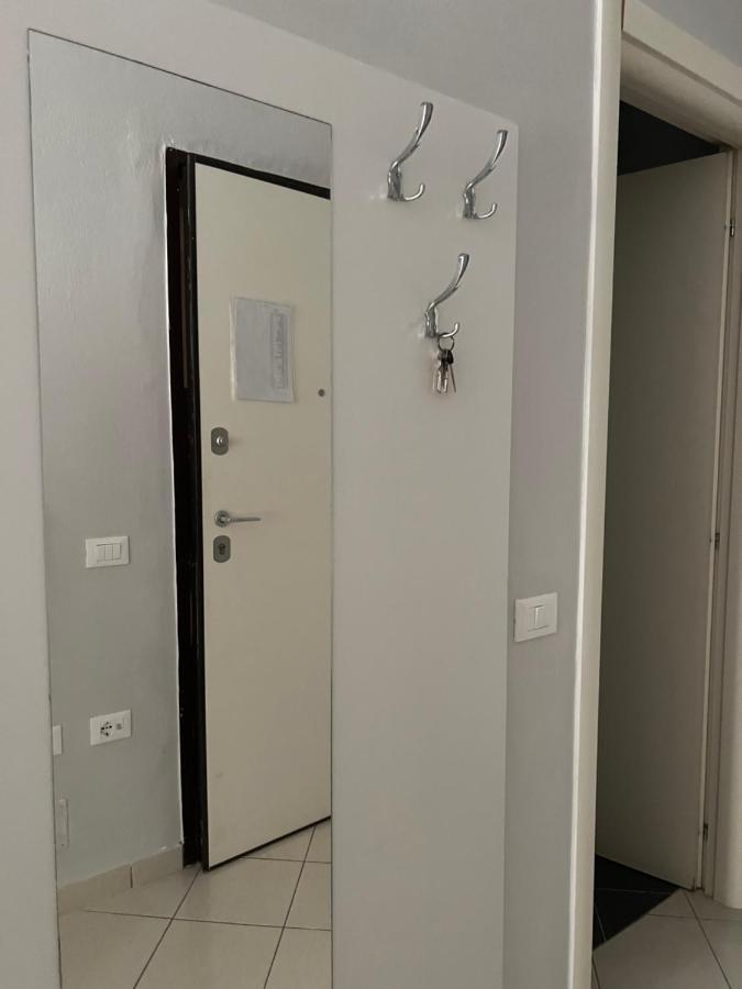 Emi Sol Apartment Vlorë Exterior foto
